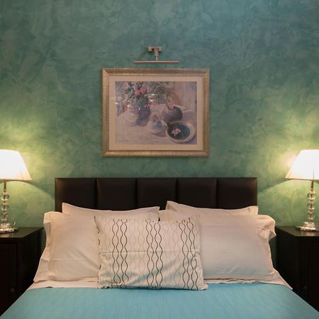 Villa Rose Fira  Bilik gambar
